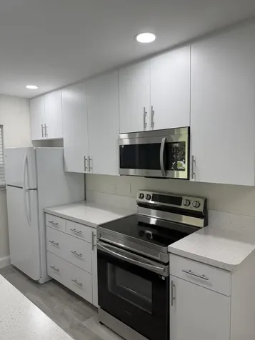 255 South Boulevard Boynton Beach FL 33435
