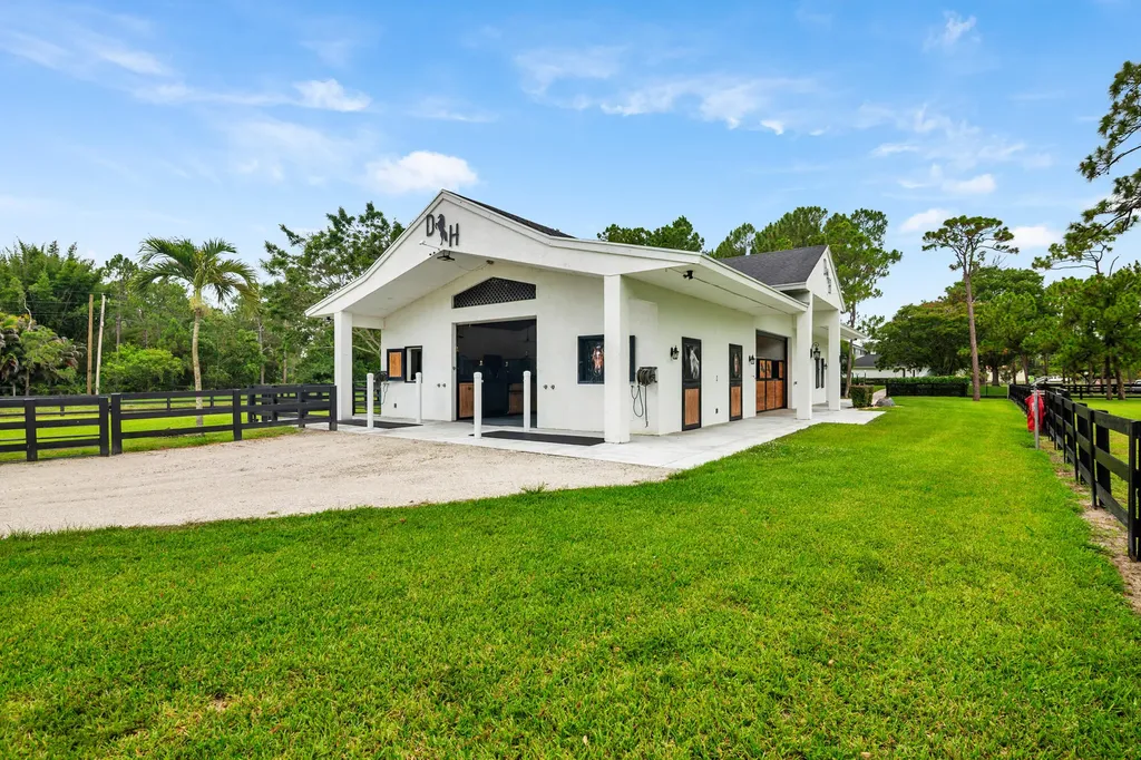13230 Running Water Road Palm Beach Gardens FL 33418
