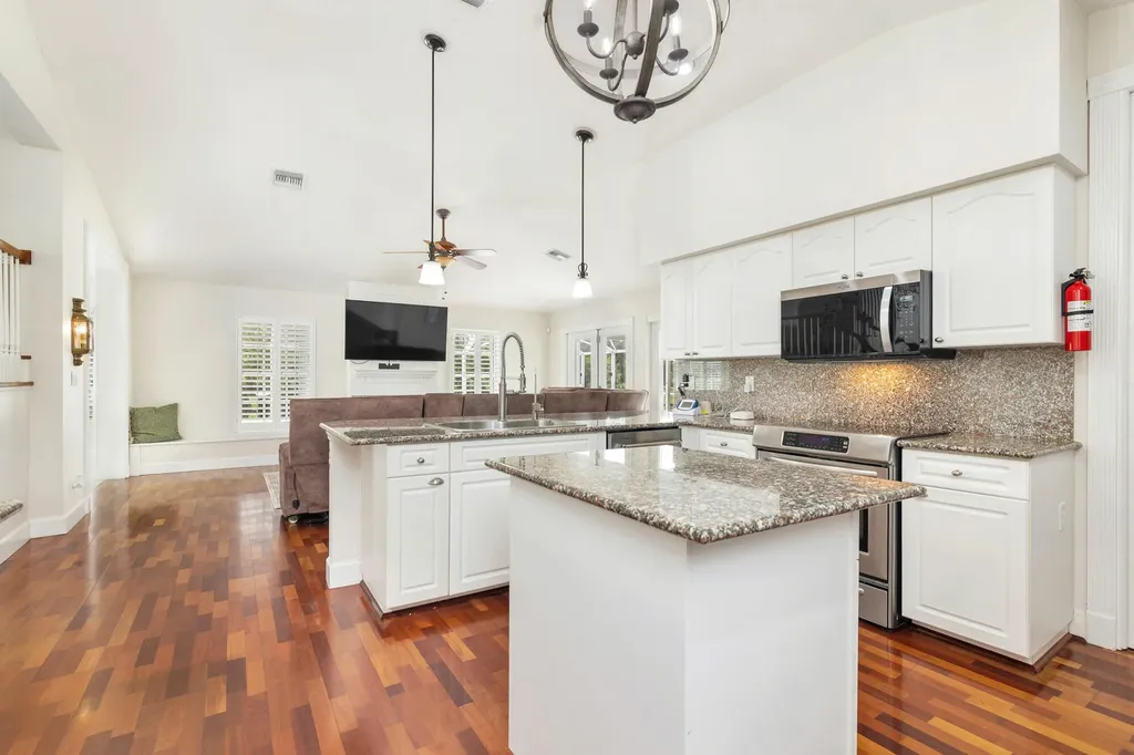 13230 Running Water Road Palm Beach Gardens FL 33418