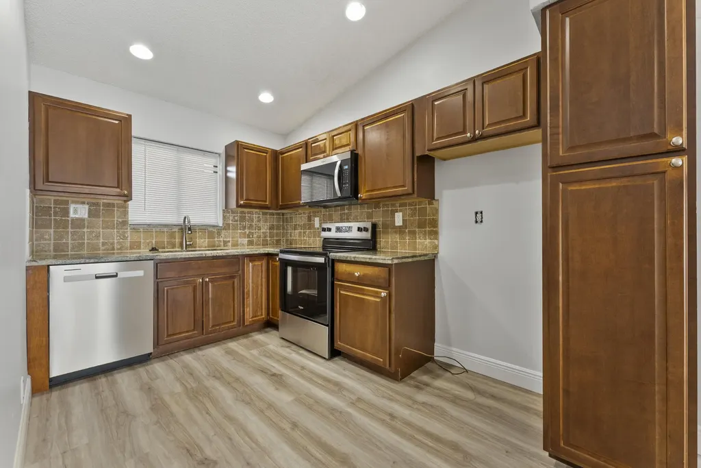 2900 Olivewood Terrace Boca Raton FL 33431