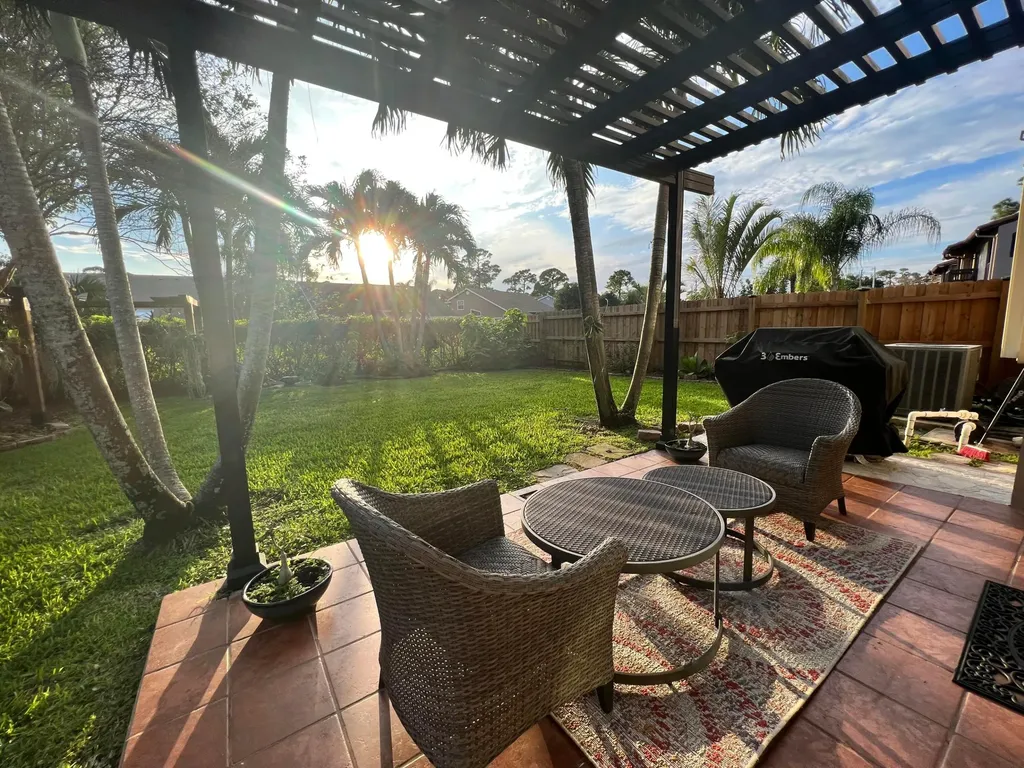13122 Via Veneto Wellington FL 33414