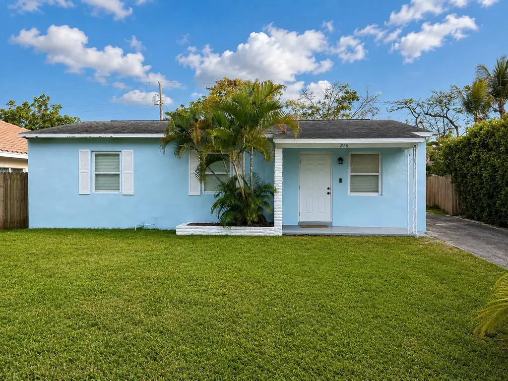 818 Glenridge Drive West Palm Beach FL 33405