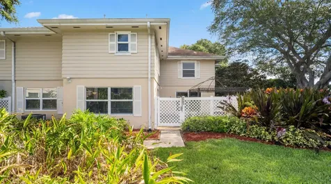 6203 Wheatley Court Boynton Beach FL 33436