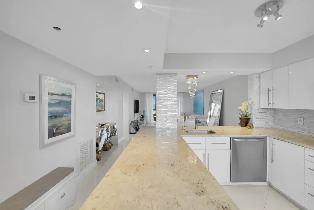 1266 S Military Trail Deerfield Beach FL 33442