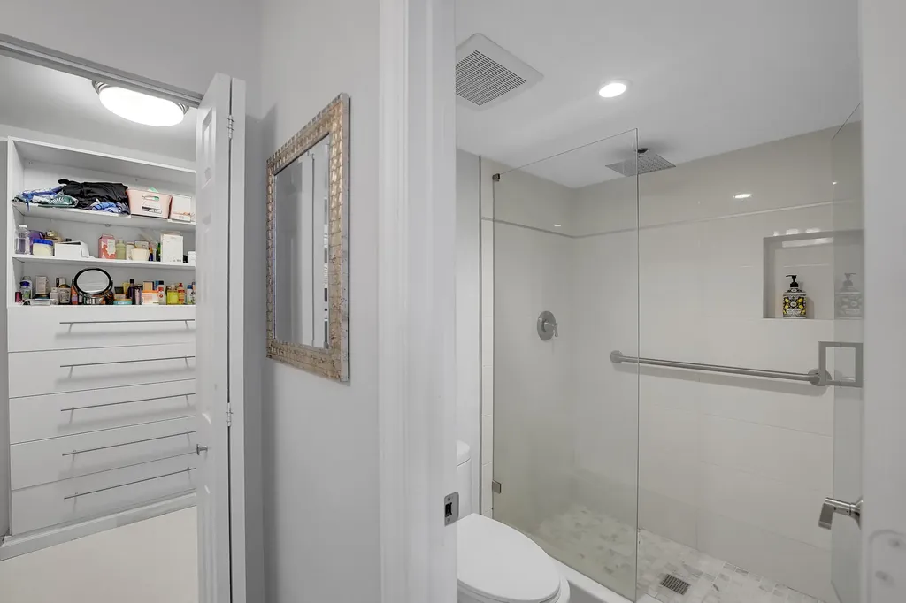 1266 S Military Trail Deerfield Beach FL 33442