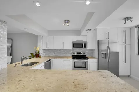 1266 S Military Trail Deerfield Beach FL 33442