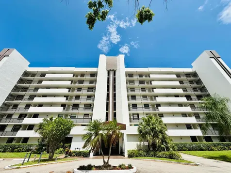 1266 S Military Trail Deerfield Beach FL 33442
