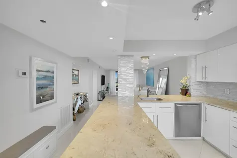 1266 S Military Trail Deerfield Beach FL 33442