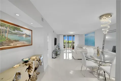 1266 S Military Trail Deerfield Beach FL 33442