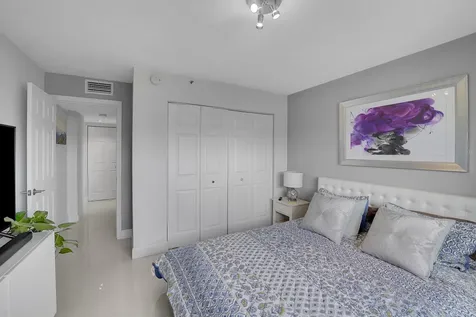 1266 S Military Trail Deerfield Beach FL 33442