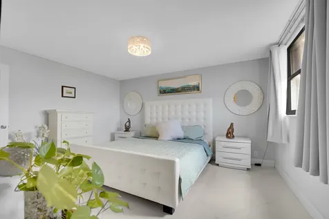 1266 S Military Trail Deerfield Beach FL 33442