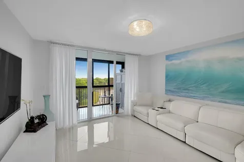 1266 S Military Trail Deerfield Beach FL 33442
