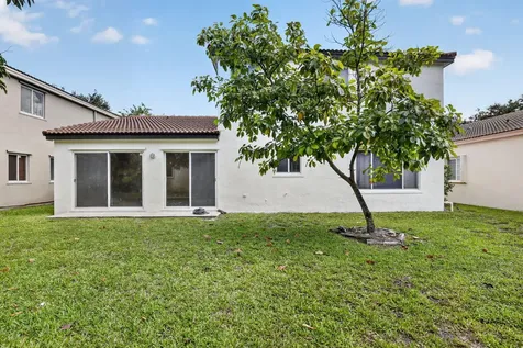 10772 SW 14th Place Davie FL 33324