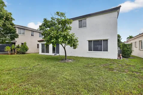 10772 SW 14th Place Davie FL 33324