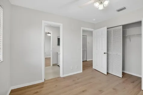 10772 SW 14th Place Davie FL 33324
