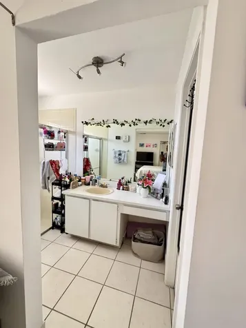 8600 NW 193rd Terrace Hialeah FL 33015