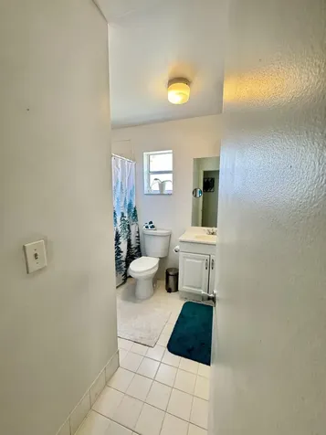 8600 NW 193rd Terrace Hialeah FL 33015