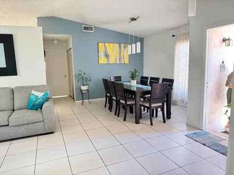8600 NW 193rd Terrace Hialeah FL 33015