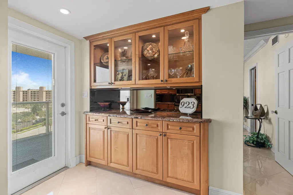 2731 NE 14th Street Causeway Pompano Beach FL 33062