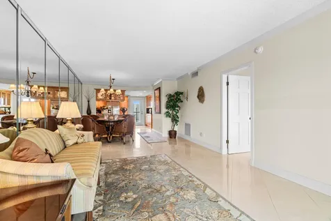 2731 NE 14th Street Causeway Pompano Beach FL 33062