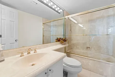 2731 NE 14th Street Causeway Pompano Beach FL 33062