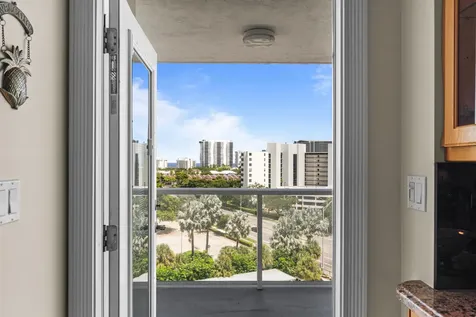 2731 NE 14th Street Causeway Pompano Beach FL 33062