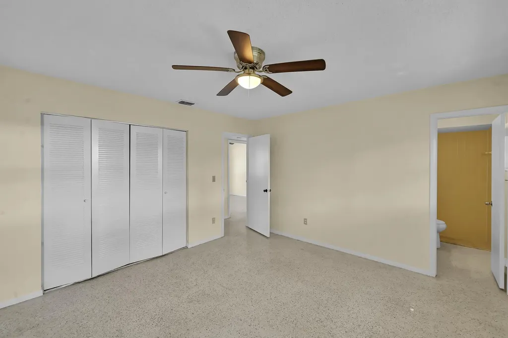 160 NE Bracken Road Port St Lucie FL 34983