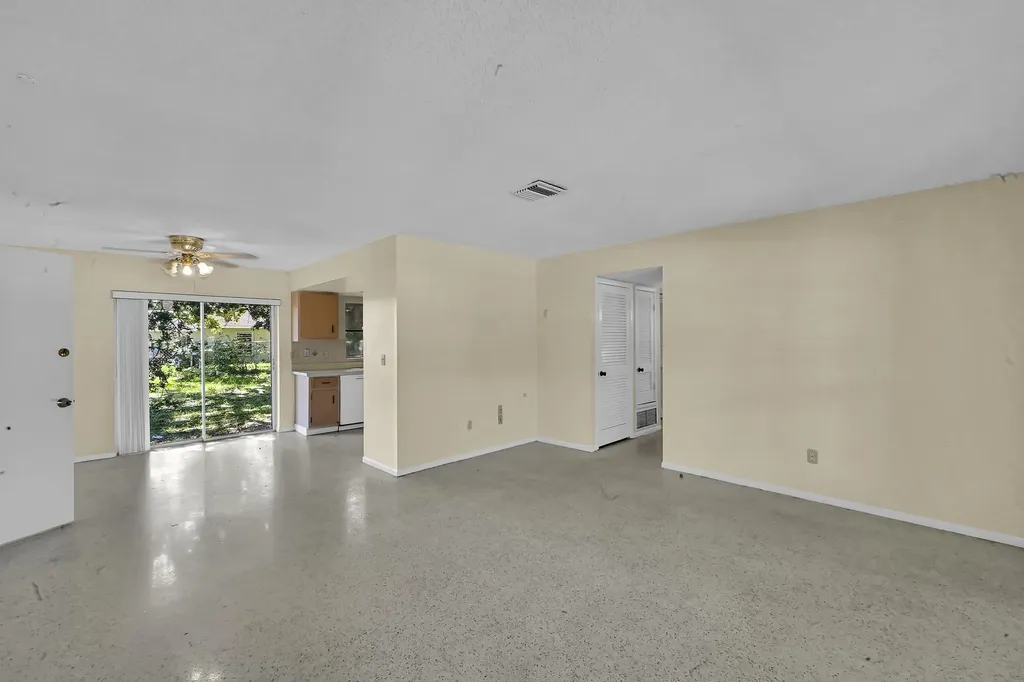 160 NE Bracken Road Port St Lucie FL 34983