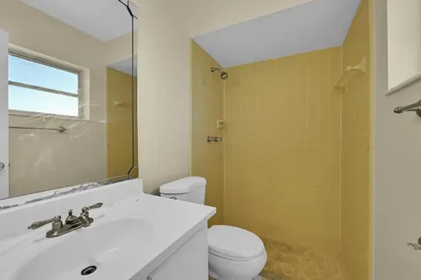 160 NE Bracken Road Port St Lucie FL 34983