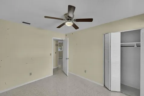 160 NE Bracken Road Port St Lucie FL 34983