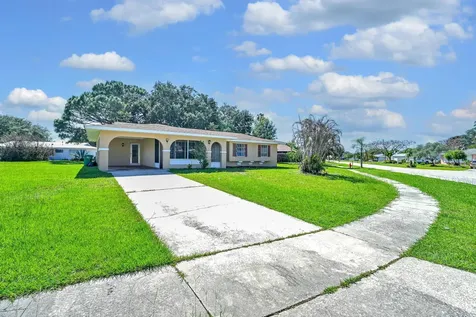 160 NE Bracken Road Port St Lucie FL 34983