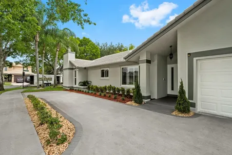 11595 S Quayside Drive Cooper City FL 33026