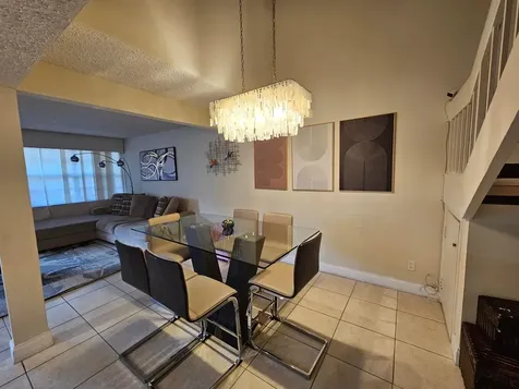 2617 N 40th Avenue Hollywood FL 33021