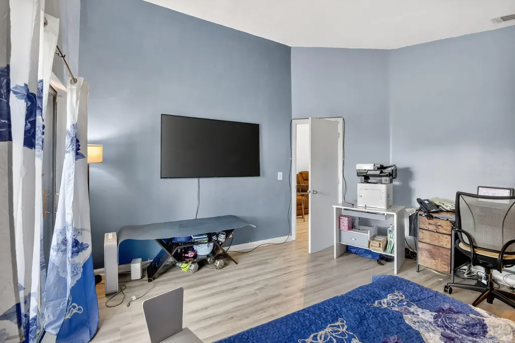 11145 NW 38th Place Sunrise FL 33351