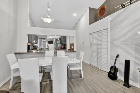11145 NW 38th Place Sunrise FL 33351