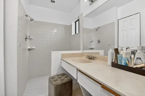 11145 NW 38th Place Sunrise FL 33351
