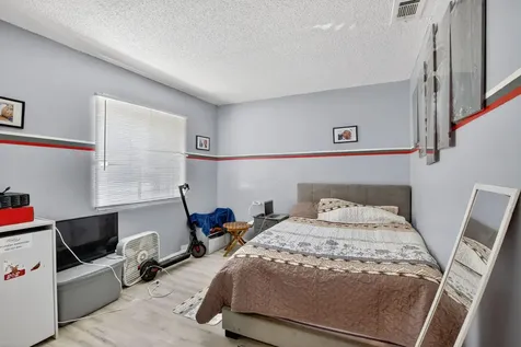 11145 NW 38th Place Sunrise FL 33351
