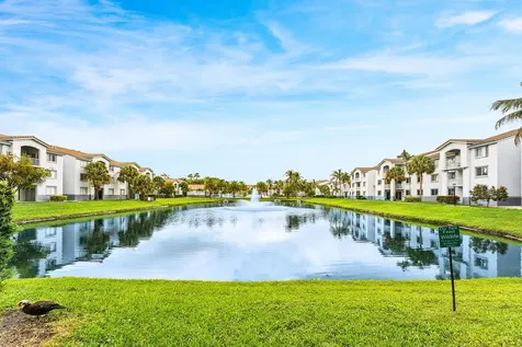 2640 S University Drive Davie FL 33328
