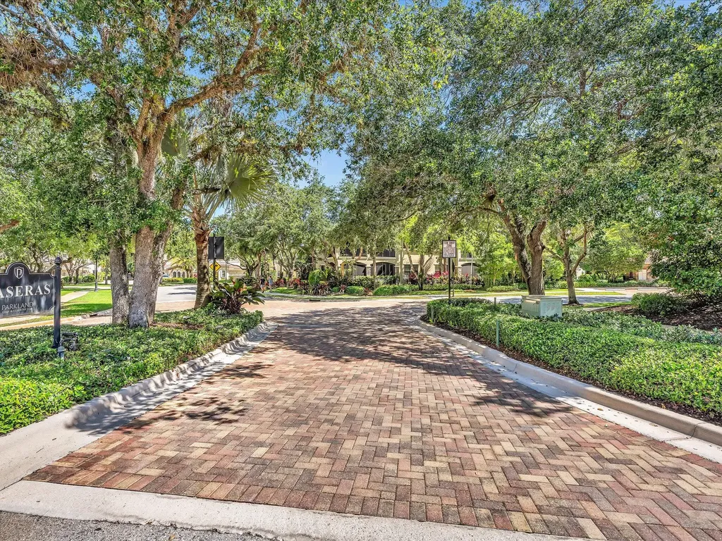 7531 Old Thyme Court Parkland FL 33076