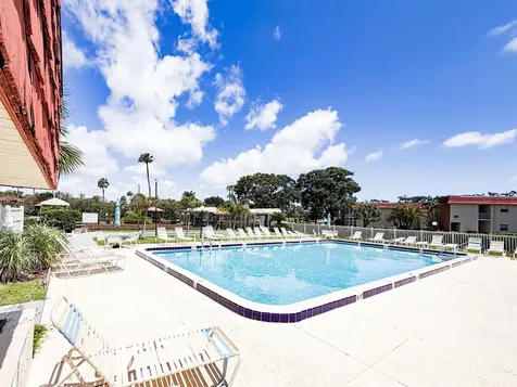 15 Vista Palm Lane Vero Beach FL 32962