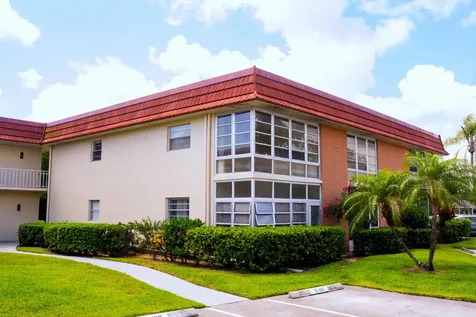 15 Vista Palm Lane Vero Beach FL 32962