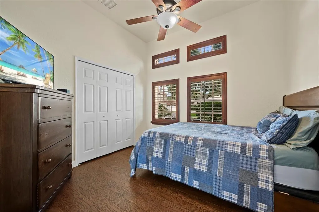 8203 Calterra Drive Palm Beach Gardens FL 33418