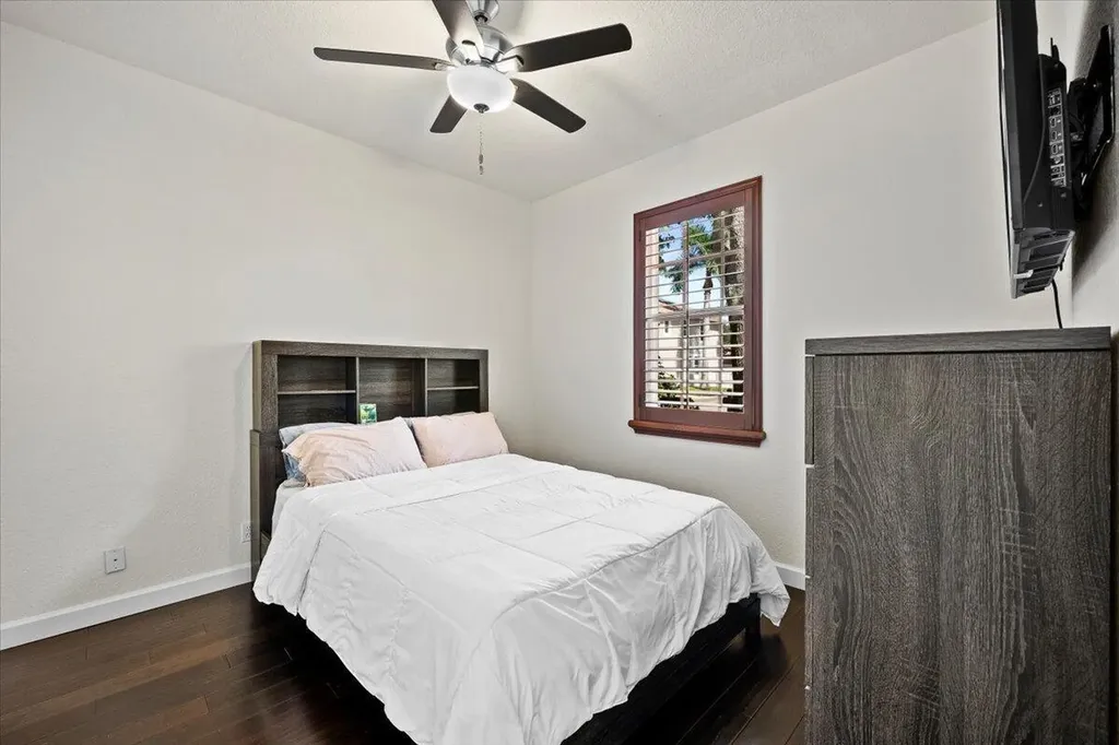 8203 Calterra Drive Palm Beach Gardens FL 33418