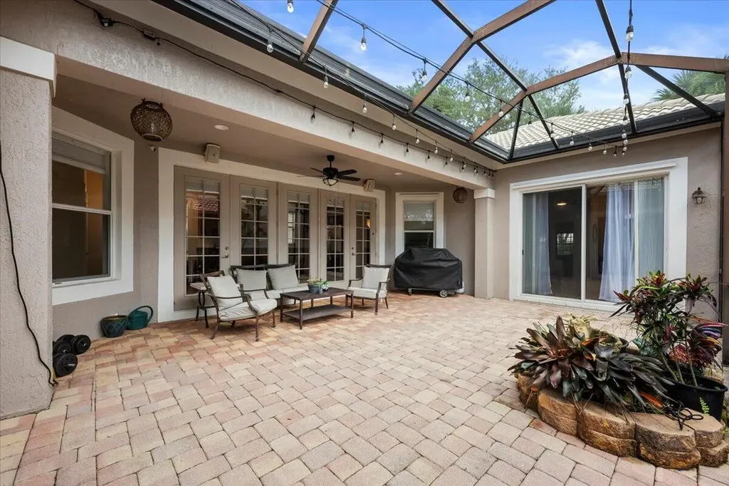 8203 Calterra Drive Palm Beach Gardens FL 33418