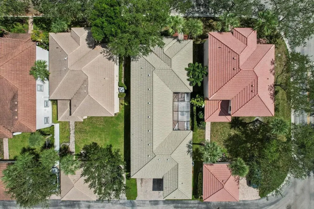 8203 Calterra Drive Palm Beach Gardens FL 33418