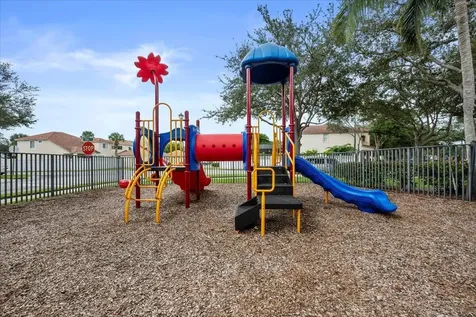 8203 Calterra Drive Palm Beach Gardens FL 33418