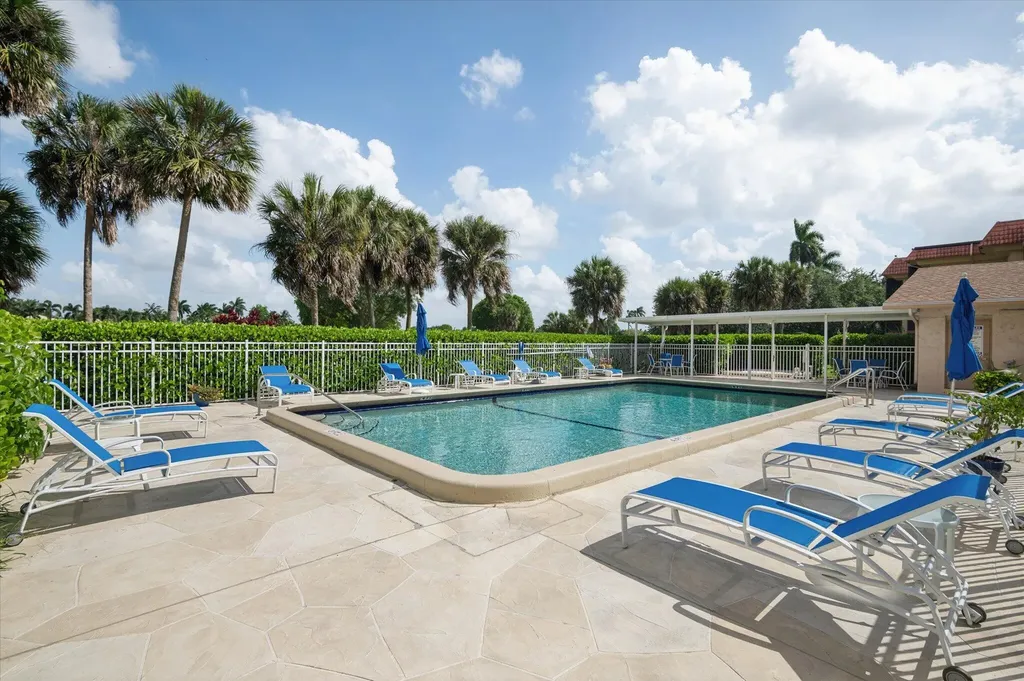250 Jacaranda Drive Plantation FL 33324