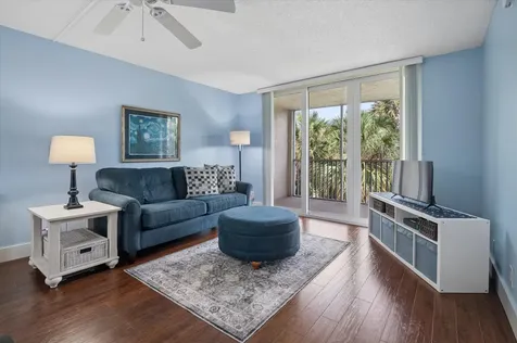 250 Jacaranda Drive Plantation FL 33324