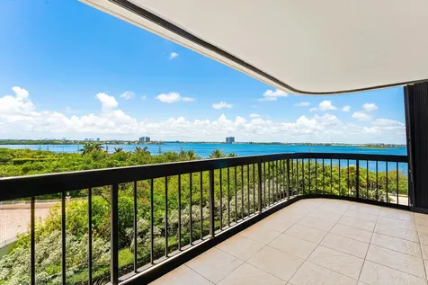 5380 N Ocean Drive Riviera Beach FL 33404