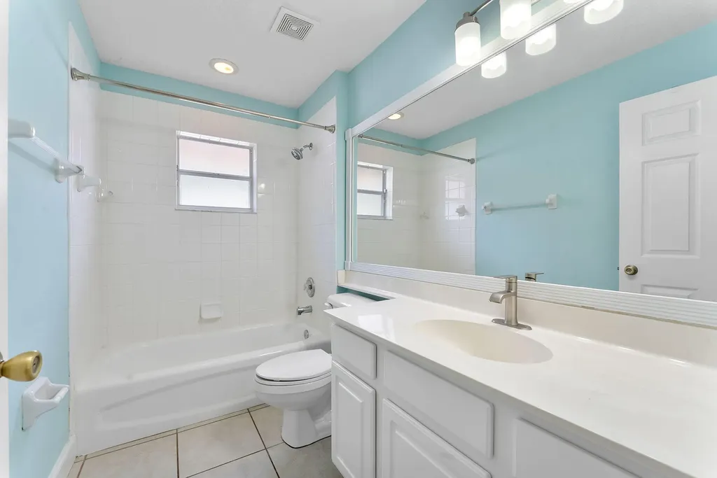 981 Delray Lakes Drive Delray Beach FL 33444